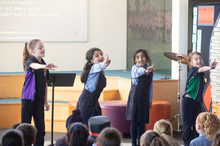 Young Girls Performance