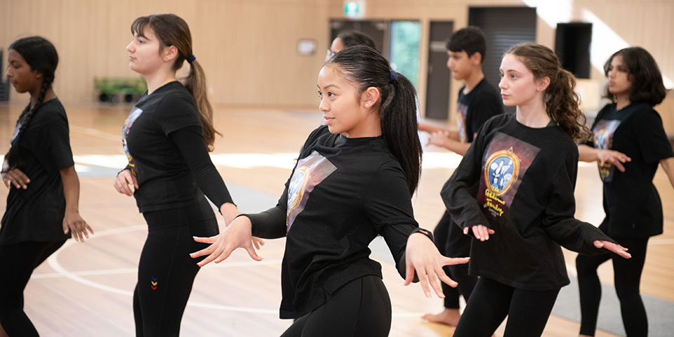 Hume's Youthful Talents Dancing Energetically